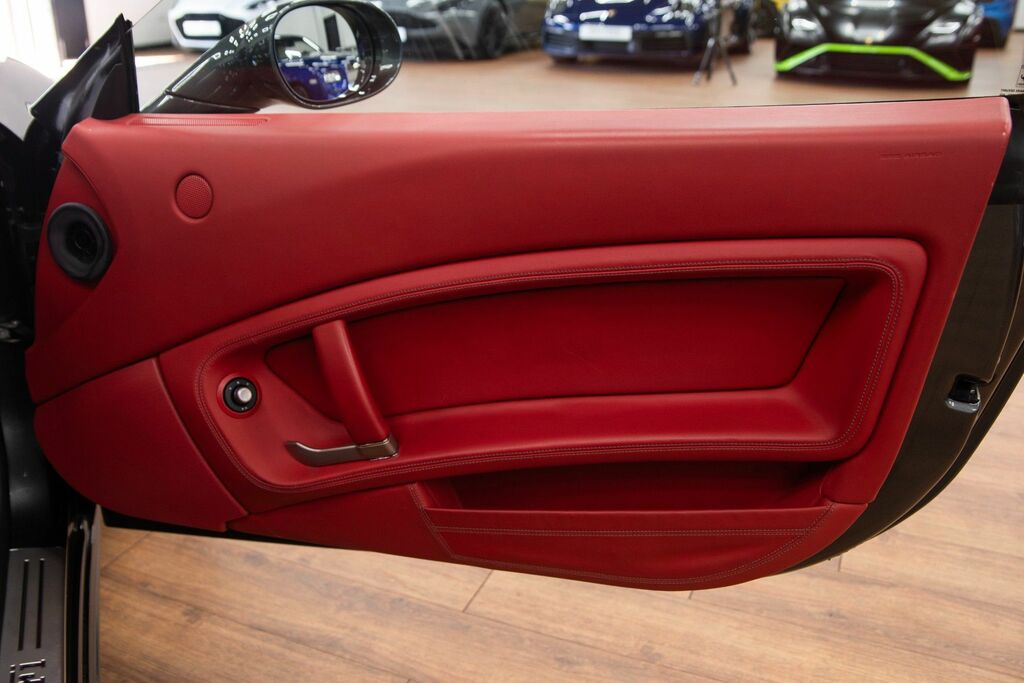 Ferrari California California 22 S-a Black #31
