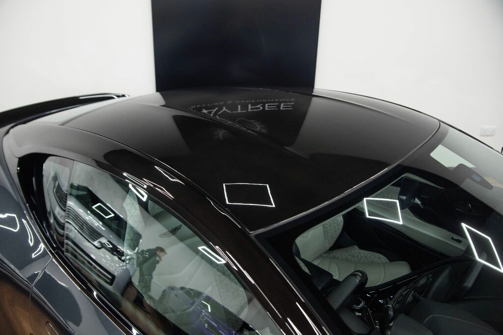 Aston Martin DBS Superleggera Coupe Black #35