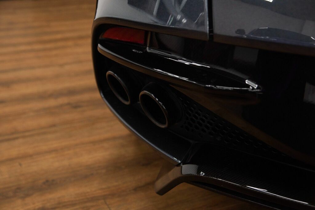 Aston Martin DBS Superleggera Coupe Black #45