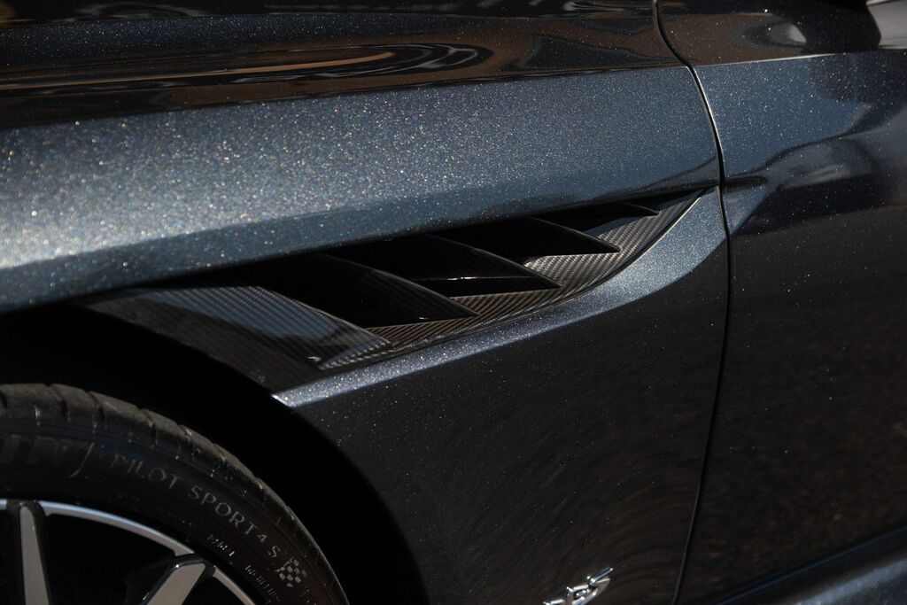 Aston Martin DBS Superleggera Coupe Black #14