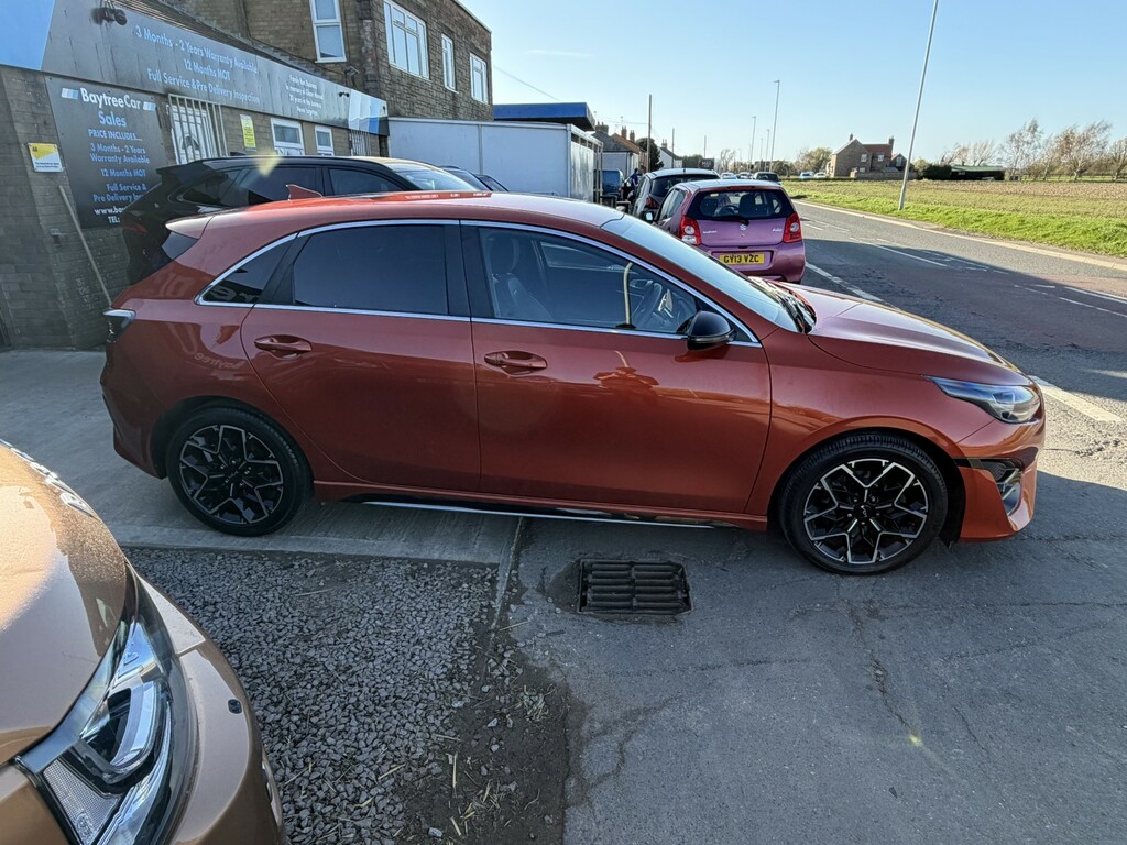 Kia Ceed Hatchback 1.5 T-gdi Gt-line 2022 DX72YHV Orange #6
