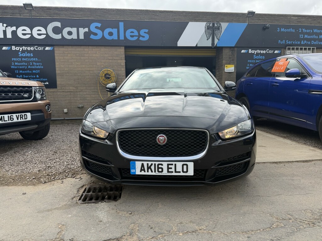 Jaguar XE Saloon 2.0 D Prestige 2016 AK16ELO Black #2