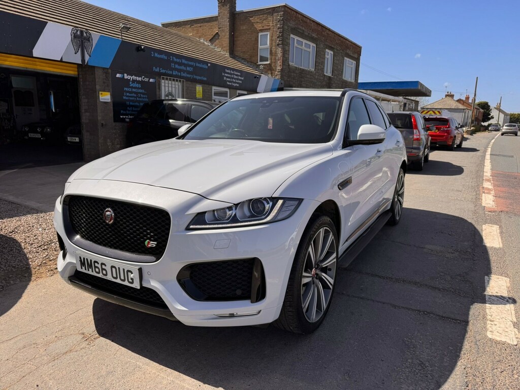 Jaguar F-Pace Suv 3.0 D300 V6 S 2016 MM66OUG White #2