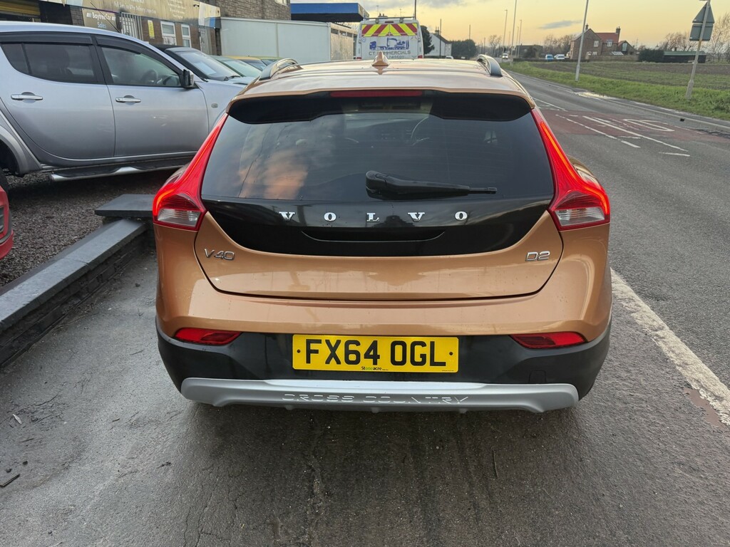 Volvo V40 Cross Country Hatchback 1.6 D2 Lux 2014 Brown #6