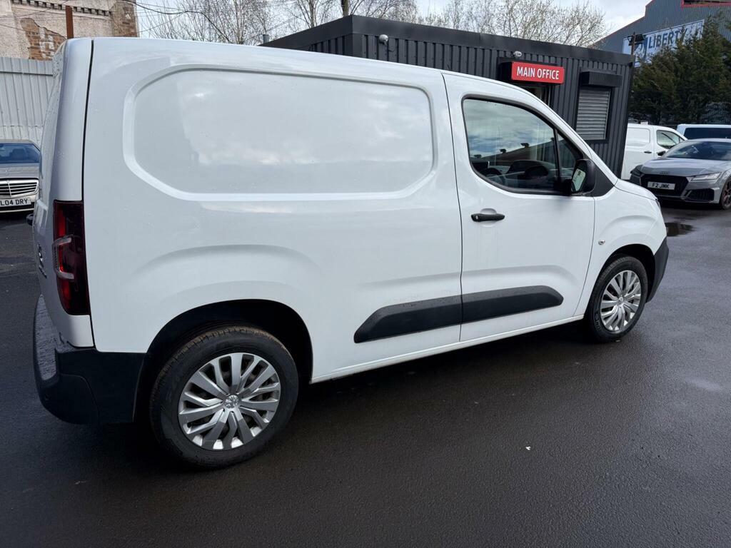 Peugeot Partner 1.5 Bluehdi 1000 Professional Standard Panel Van S  White #4