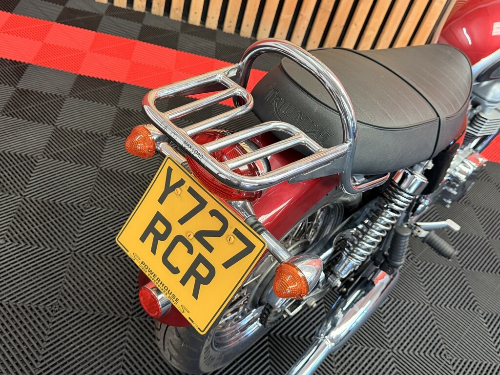 Triumph  900 Gold #11