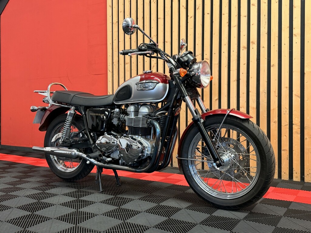 Triumph  900 Gold #1