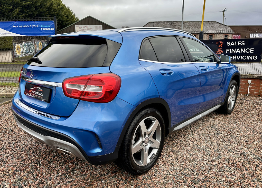 Mercedes-Benz GLA Class Suv YT16DEU  #4
