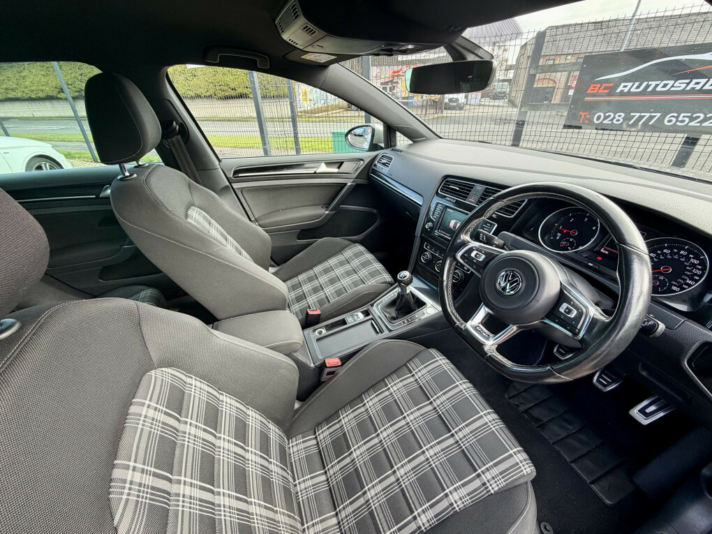 Volkswagen Golf Gtd DU17ONV Silver #5