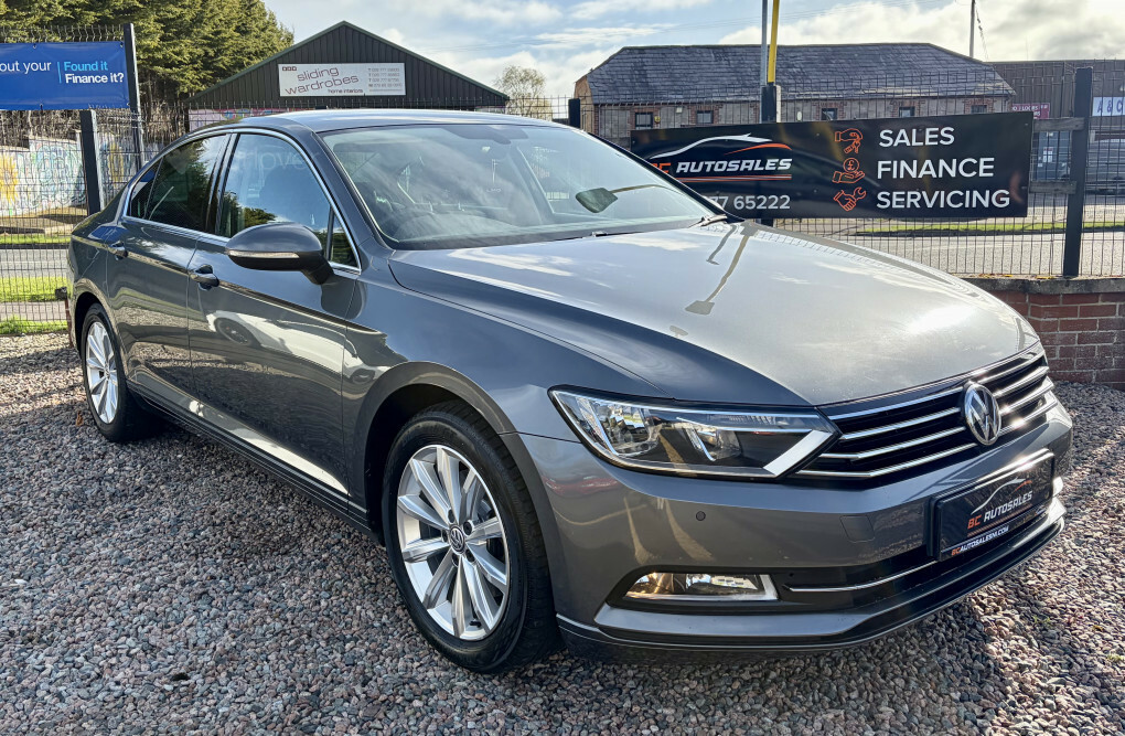 Volkswagen Passat Saloon