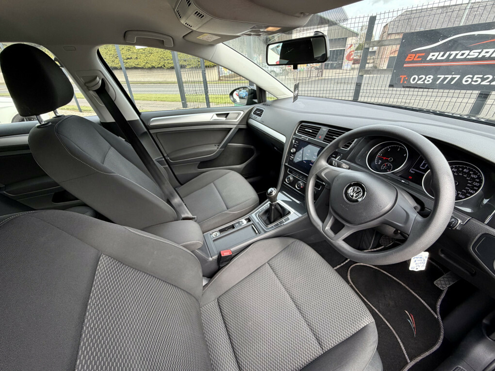 Volkswagen Golf Hatchback GF70KGP  #5