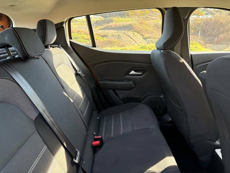 Dacia Sandero Stepway 1.0 Tce Expression - 2023 23 TMN656A Orange #4