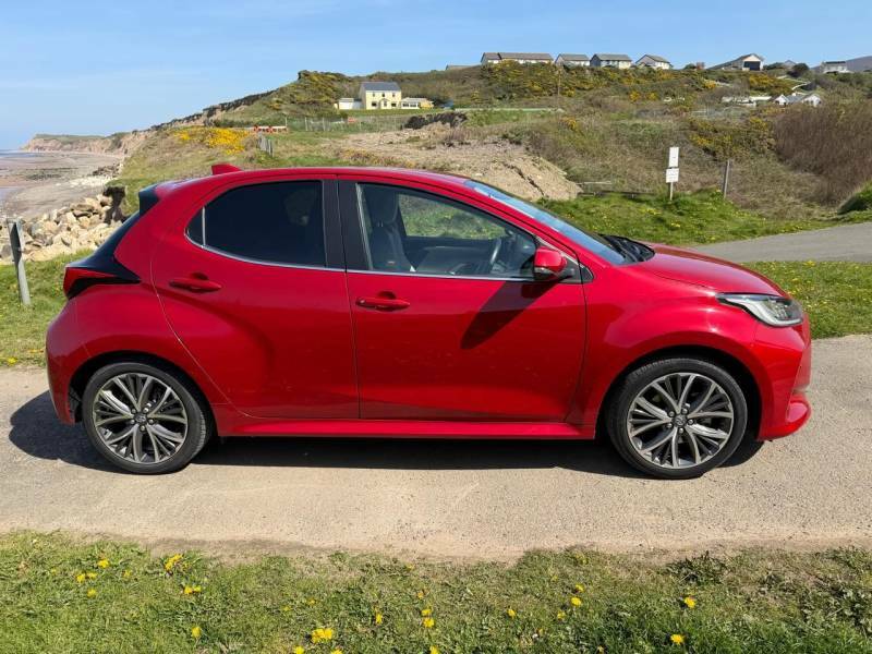 Toyota Yaris 1.5 Hybrid Excel Cvt - 2023 23 TMN440H Red #4