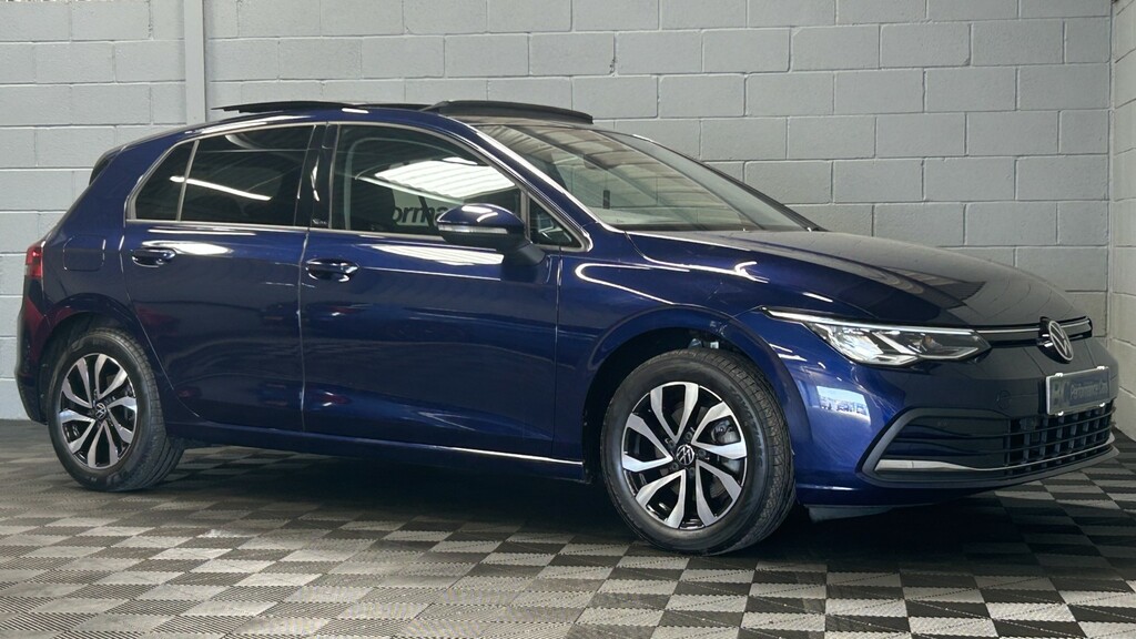 Volkswagen Golf Hatchback 1.5 Tsi Active 202222 CV22VHW Blue #2