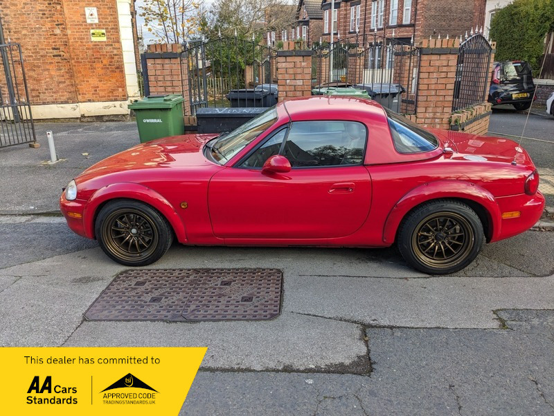 Mazda MX-5 Isola 1.6 Turbo See Red #5