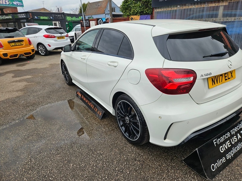 Mercedes-Benz A Class A 180 Amg Line NV17ELX White #5