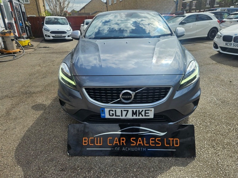 Volvo V40 T3 R-design Nav Plus GL17MKE Grey #3