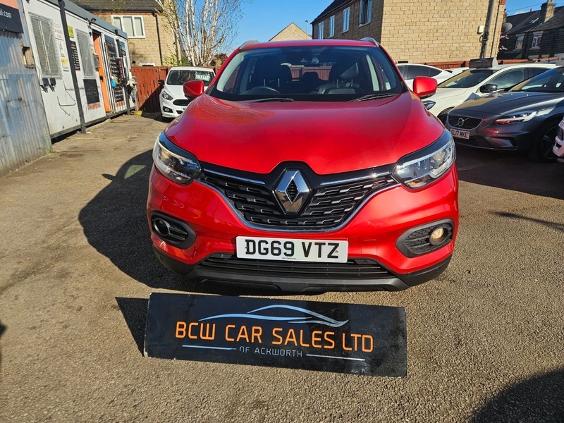 Renault Kadjar Iconic Tce DG69VTZ Red #4