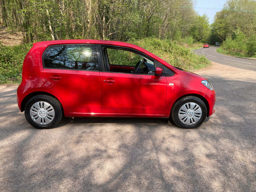 Volkswagen Up Move 1.0 Full Volkswagen Service History. RK62USY Red #5