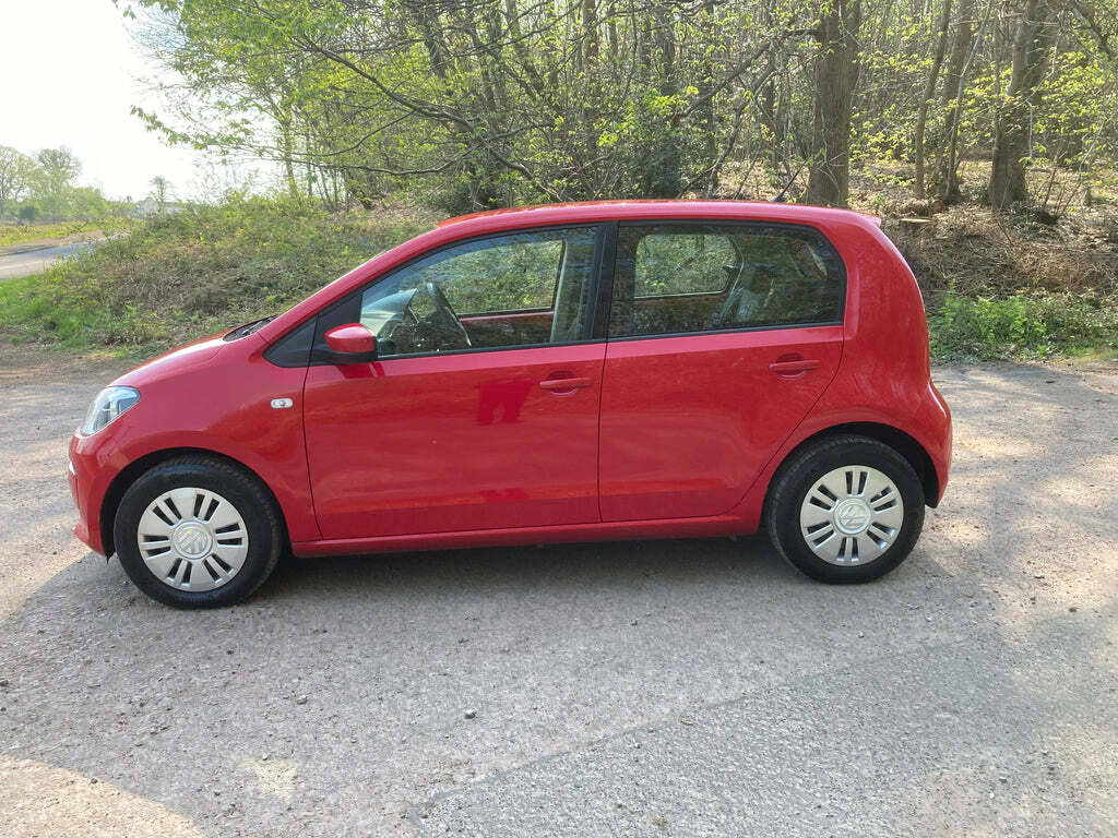 Volkswagen Up Move 1.0 Full Volkswagen Service History. RK62USY Red #6