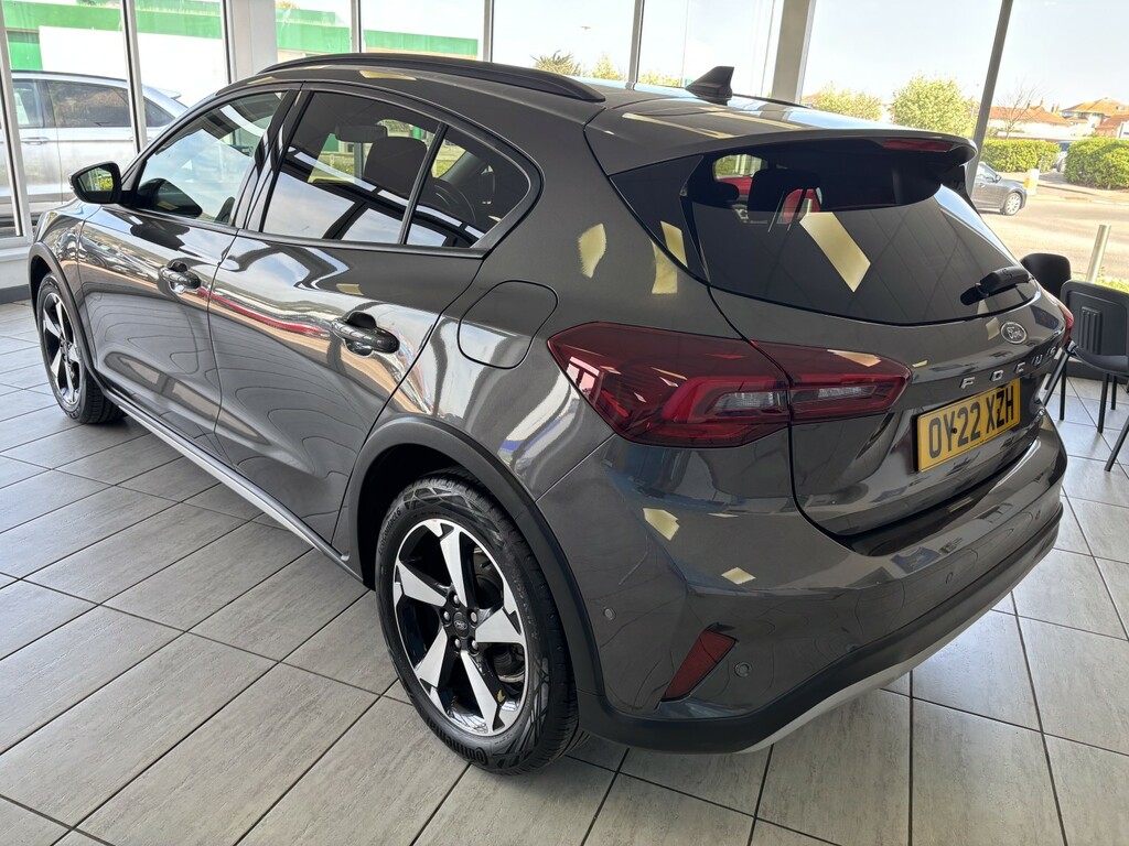 Ford Focus Active, 1.0L Ecoboost 125Ps OY22XZH Grey #2