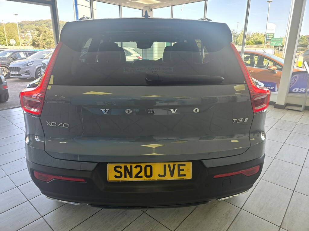 Volvo XC40 1.5 R-design T3 SN20JVE Grey #6
