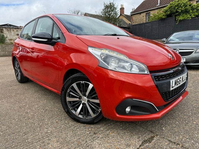 Peugeot 208 Puretech Active Design Menthol Orange