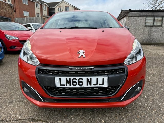 Peugeot 208 Puretech Active Design Menthol LM66NJJ Orange #2