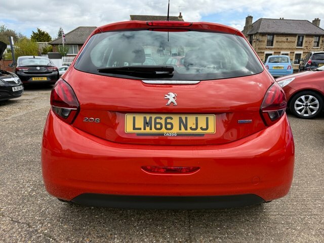 Peugeot 208 Puretech Active Design Menthol LM66NJJ Orange #6
