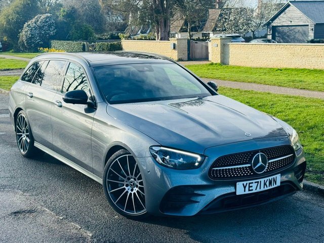 Mercedes-Benz E Class 2.0 E220d Amg Line Night Edition Premium Plus Es YE71KWN Black #3