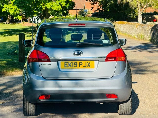 Kia Venga 1.6 2 Mpv Euro 6 123 Bhp EK19PJX Silver #6