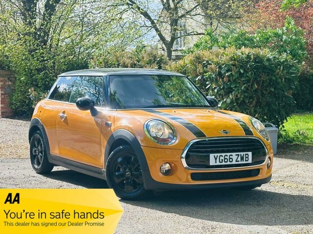 Mini Hatch 1.5 Cooper D Hatchback Euro 6 S Orange
