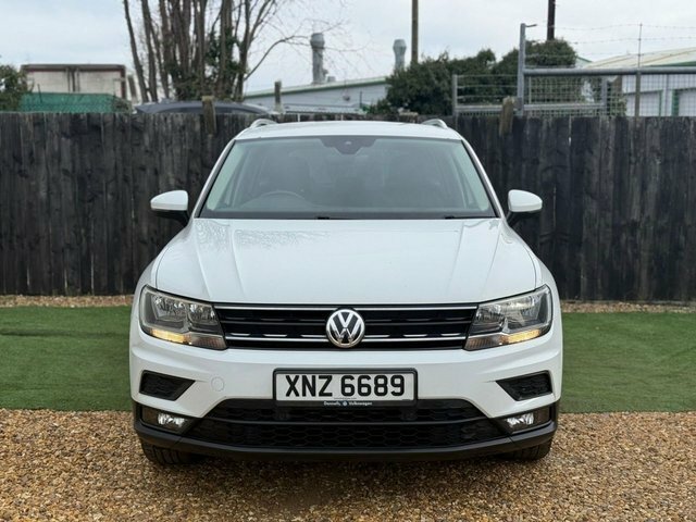 Volkswagen Tiguan 1.4 Tsi Se Navigation Suv Euro 6 XNZ6689 White #4
