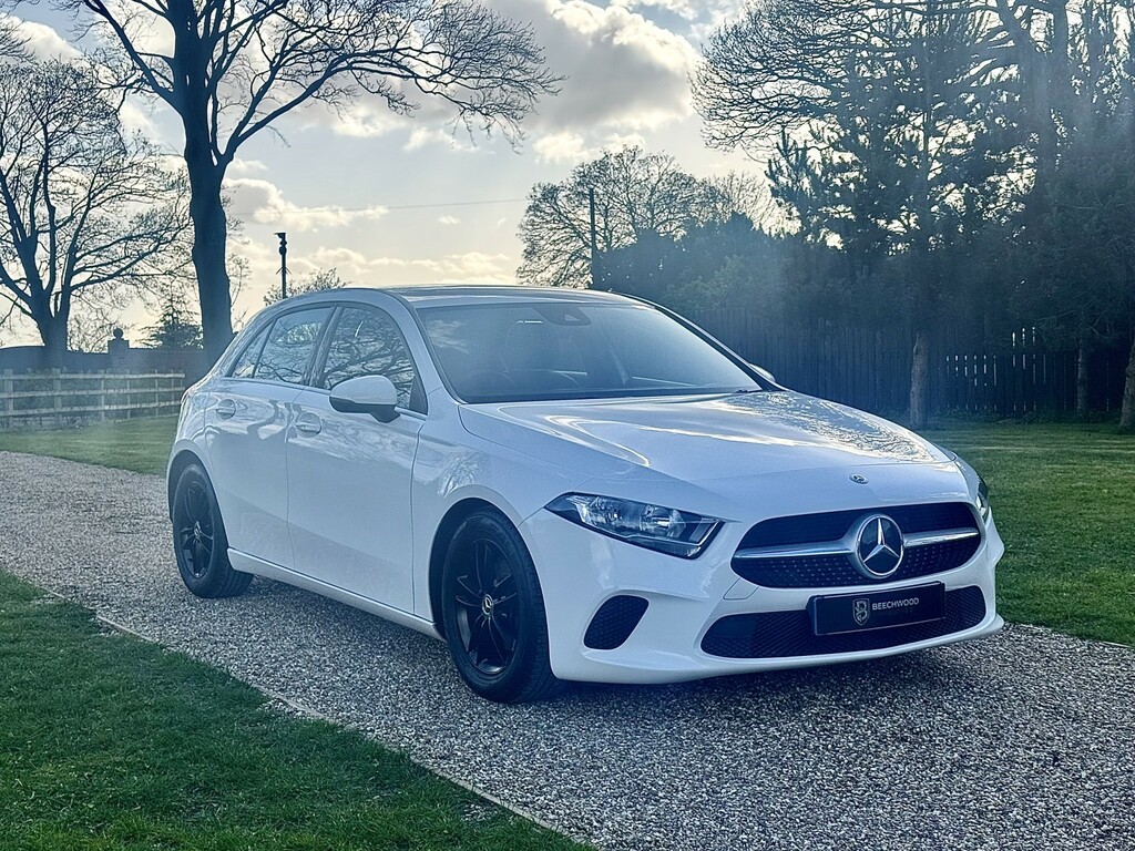 Mercedes-Benz A Class Hatchback 1.3 A180 Se 201919 White