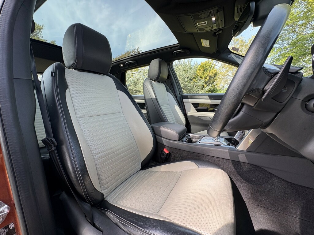 Land Rover Discovery Sport Suv 2.0 P200 Mhev R-dynamic Se 201969 NA69KFE Orange #6