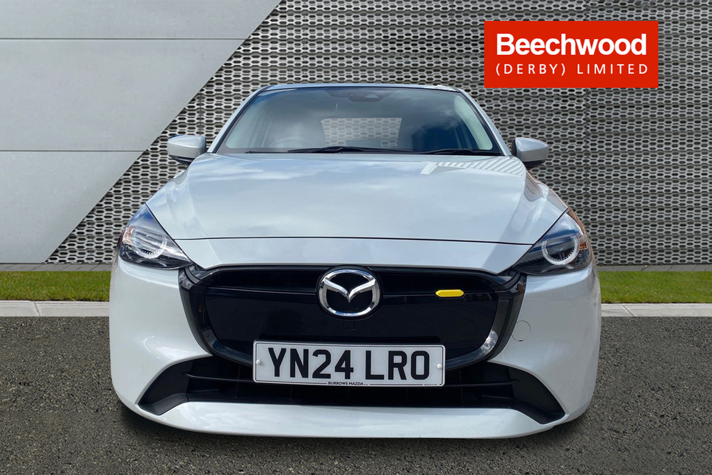 Mazda 2 1.5 Skyactiv G Exclusive-line White #3