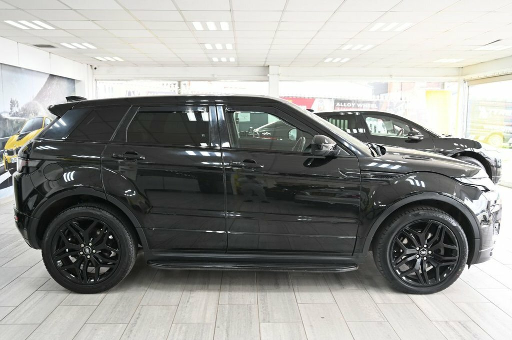 Land Rover Range Rover Evoque 2L Hse Dynamic YG67XMK Black #3