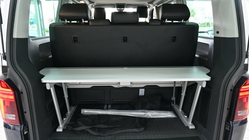 Volkswagen California Estate YJ23HSZ Blue #6
