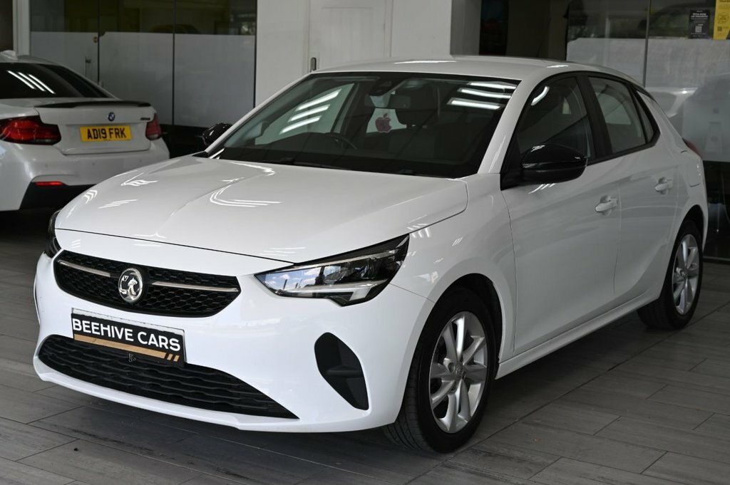 Vauxhall Corsa 1.2L Se NU70NRZ White #5