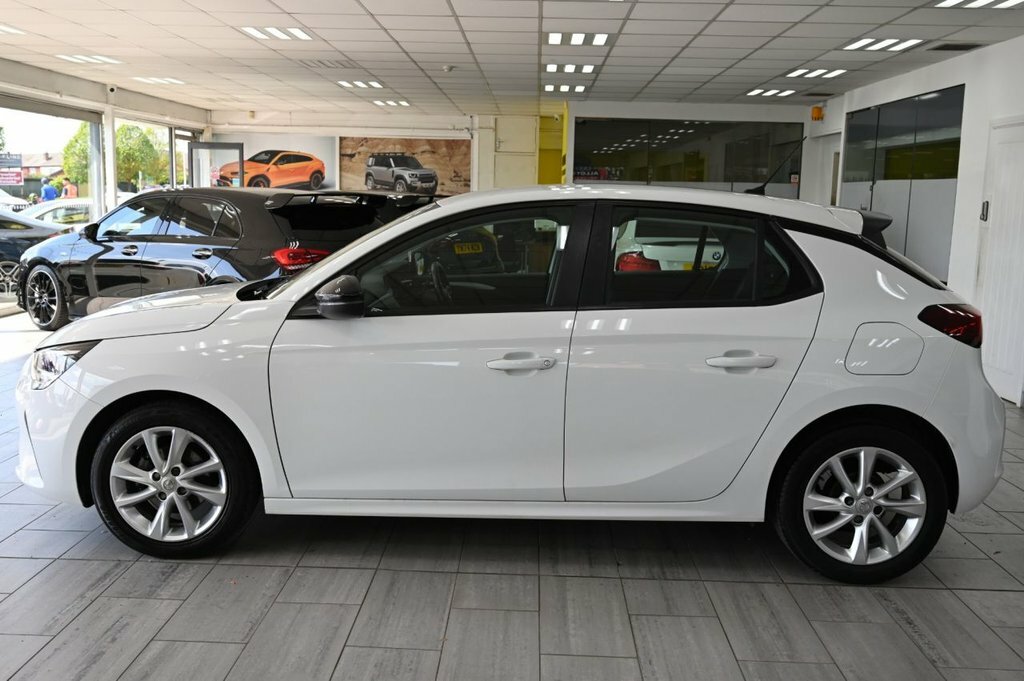 Vauxhall Corsa 1.2L Se NU70NRZ White #4