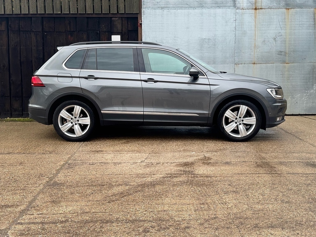 Volkswagen Tiguan Tsi Evo Match U3287 Ulez NL70CZD Grey #3