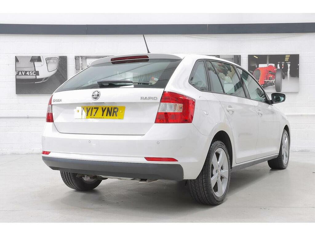 Skoda Rapid Spaceback 1.2 Tsi Se Tech Euro 6 Ss White #3