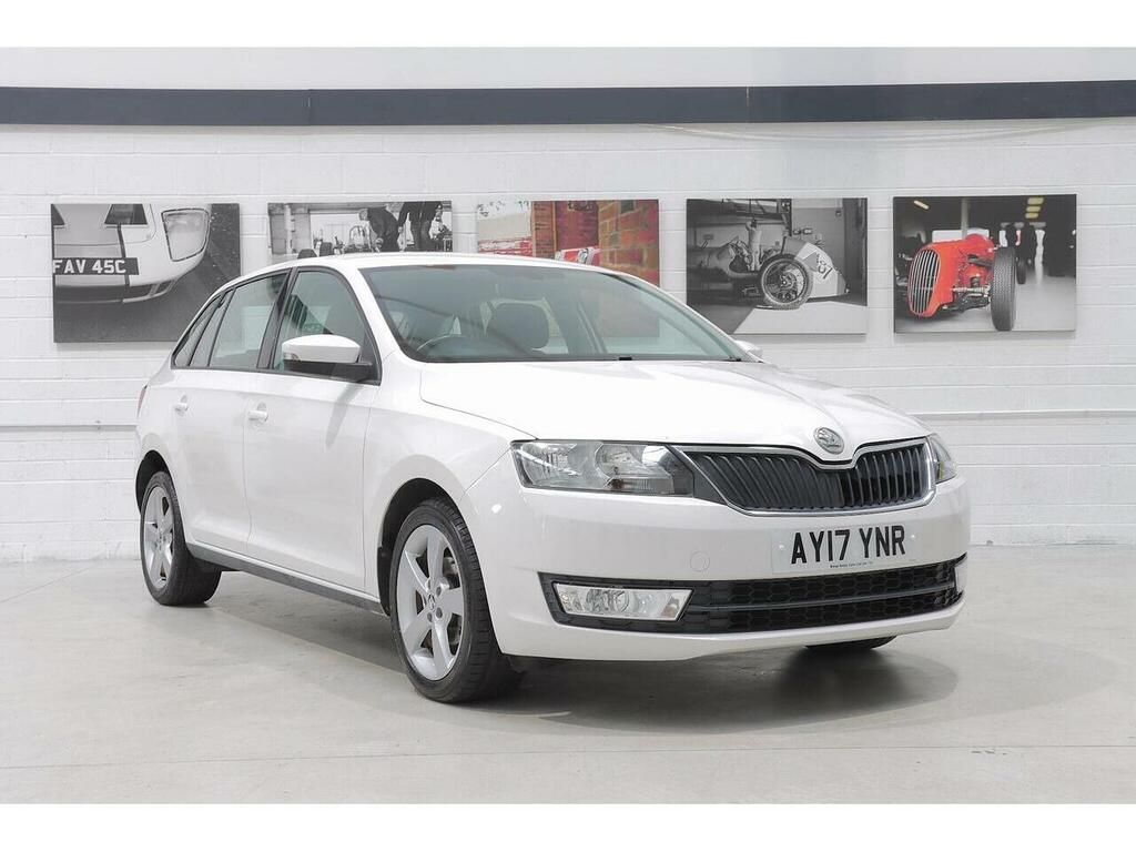 Skoda Rapid Spaceback 1.2 Tsi Se Tech Euro 6 Ss White