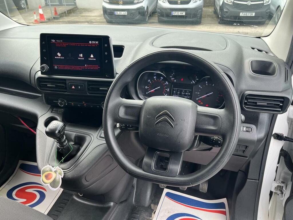 Citroen Berlingo Bluehdi 950 Enterprise XL Pro YP71VHO White #2