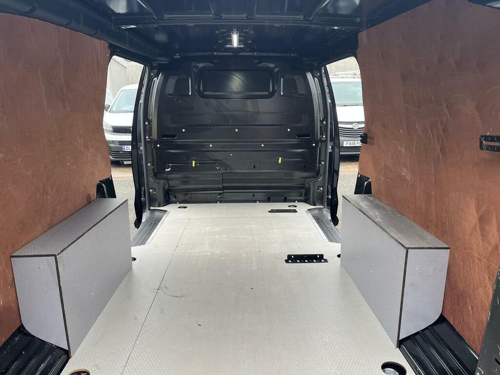Peugeot Expert Bluehdi 1200 Professional MK19XWO Black #5