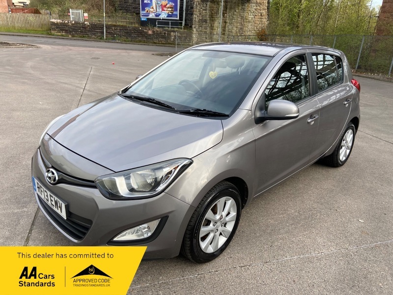 Hyundai I20 1.4 Active Grey #5