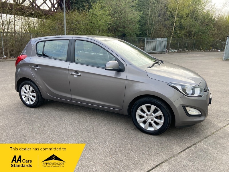 Hyundai I20 1.4 Active Grey #3