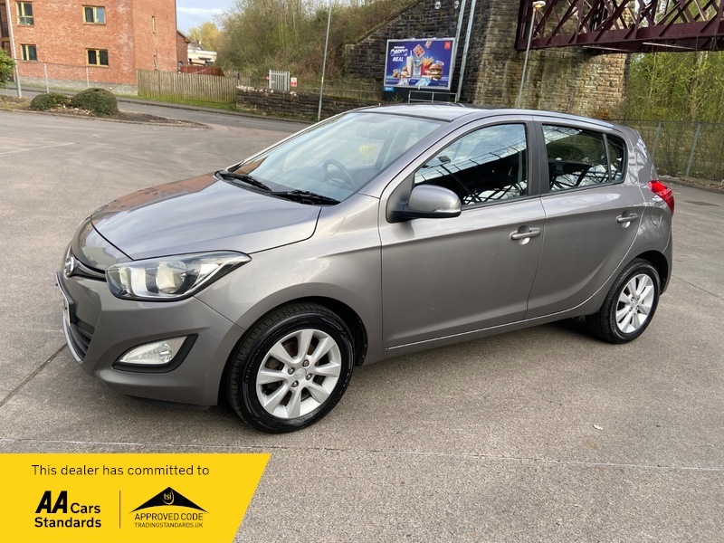 Hyundai I20 1.4 Active Grey #6