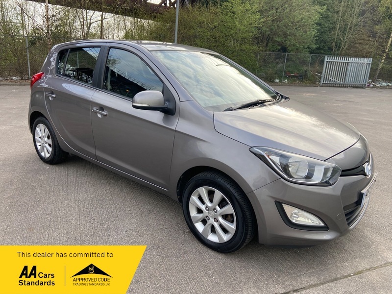 Hyundai I20 1.4 Active Grey #2