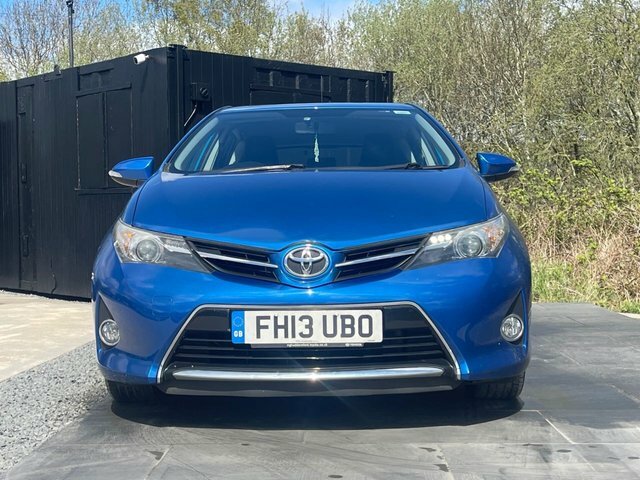 Toyota Auris 1.6 V-matic Icon Hatchback Multidrive S FH13UBO Blue #2